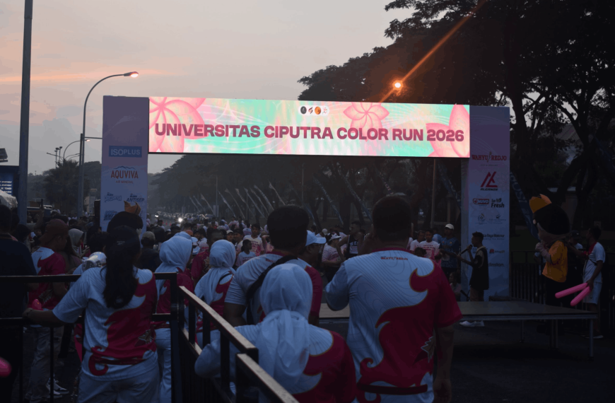 Suasana UC Color Run