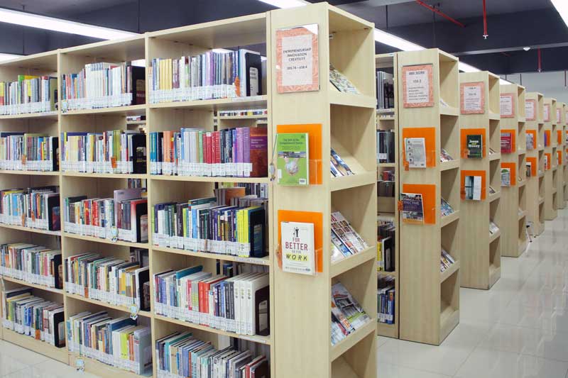 Menavigasi Dunia Publikasi Jurnal Internasional dalam Manajemen Strategis