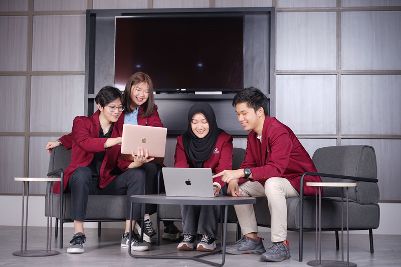 Pengembangan Aplikasi Bisnis: Kunci Sukses dalam Sistem Informasi Bisnis Modern