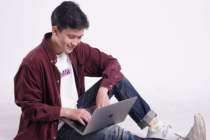 Konsep Desain Editorial